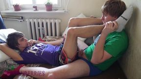 alex gave me his socked feet to worship and cum to them