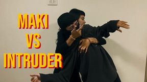 LATINA NINJA vs ROBBER KICKS PUNISHMENT