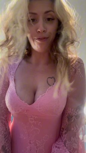 Goddess Maree bullies a foot b*** and his whore gf