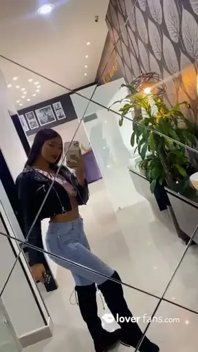 I send you a kiss💋
