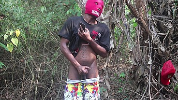 Hot public rough fuck in the middle of the free era in the field in a plantation between two straight villagers who meet in the bush with big cocks. A first gay experience to live exclusively on xvid