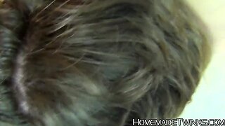 Teenager pair records their anal session after some sipping