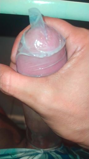 Filling the condom