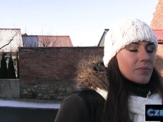 Czech.xxx - I spot a pornstar on the street and pay her for a nice time