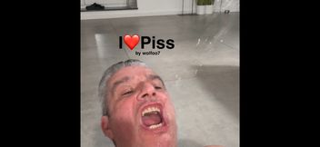 Swallow my Piss 25