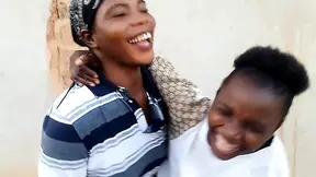 Sultry artist girlfriend gives horny blowjob at home