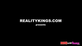 Moms Bang Teens - Caught BF Getting Handy From Stepmom
