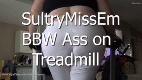 BBW ass on treadmill