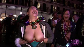 Mardi Gras Is The Ultimate Flashing Expo Awesome Tits!