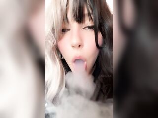 Hot Alternative Egirl smokin' and dangling UpClose (Full Vid on my OnlyFans/ManyVids)
