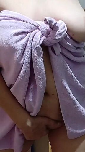 My Hot Mom Neighbor Seduces Me When She Comes Out of the Bathroom