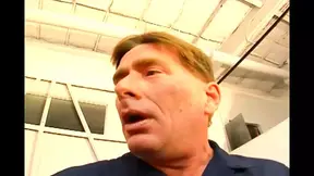 Good American girlfriend pleasured by her lover