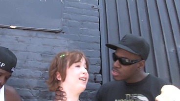 Goofy White girl goes to the hood and drains all the homies dry