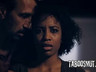 Ebony Playgirl Rides On A Hard Shlong After The Photo Session