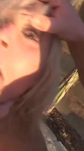 Special anal fuck of slutty blonde she-male