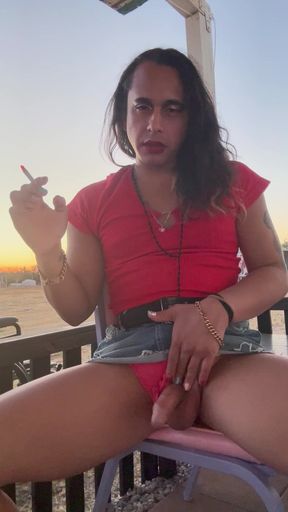 Red Hot Stepmom Outdoors Cumming in Hand