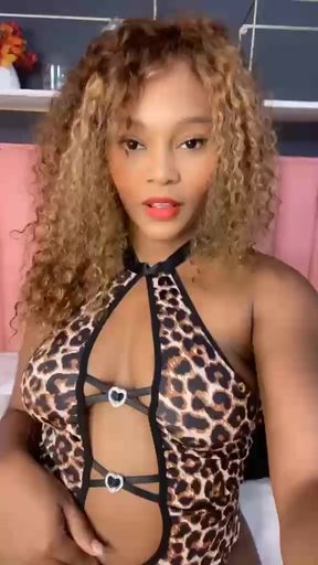 Fiorella Rains strips down for a hot performance