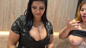 Lanche com putaria! Esposas nuas no M&eacute_qui fazem seguran&ccedil_a implorar por sexo no drive thru