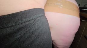 He Alternately Inserts His Big Cock Into the Pussy and the Tight Anal