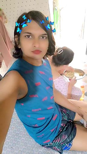 Zoya Shezadi Indian Me Sheetal Patel and My Mahal to Female CD Dress Today in Very Beautiful and Gorgeous Also