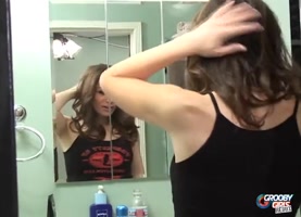 GROOBYGIRLS - Brooke Bangs Stroke Herself In The Bathroom