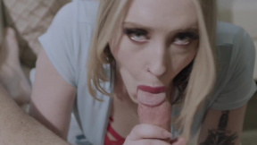 Amateur POV sex with luscious Marilyn