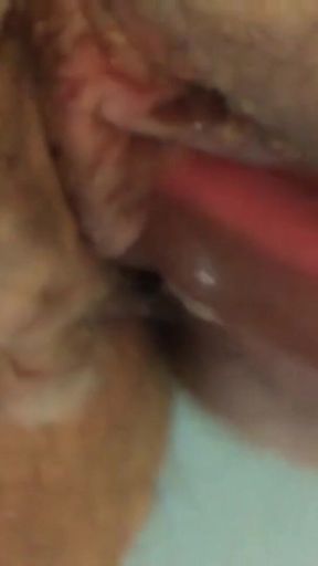 Working My Fat Pussy Cumming Hard