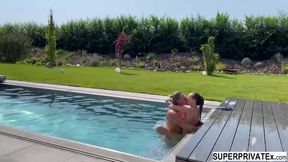 Neighbor bangs sexy hottie Stacy Cruz outdoors