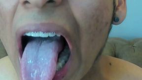 Julian Wylde Private Show