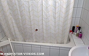 PRIVATE GLORYHOLE SURPRISE GIRLFRIEND WANTS TO FUCK