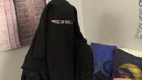 Niqab sexy girl needs to learn Czech