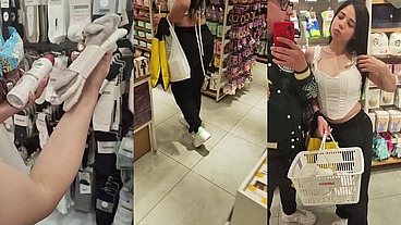 I went shopping with my stepcousin and we ended up fucking in exchange