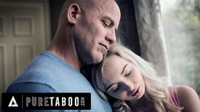 Stepdad's special welcome mat for petite, taboo virgin Lexi Lore's tight, wet slit from Derrick Pierce's throbbing cock&#x1F32D;