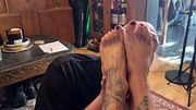 Trans Goddess Gets Feet Worshipped For First Time (ShyTrans)