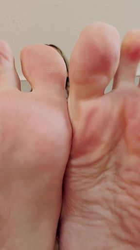 Foot Worship, JOI, & CEI with Mars Solo