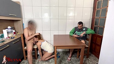 Meu cunhado me fudendo na frente do meu marido