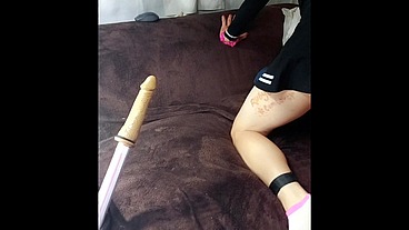 Penetracion Anal - Jovencita Caliente mariqutas - LadyBoy Jugando con Gran Dildo- Tranny - Ruby Queen