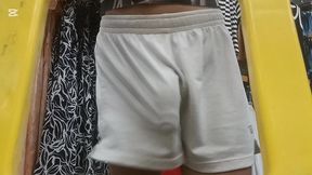 exhibicionismo masturbandome en una tienda