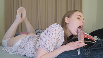 step Daughter&#039_s Deepthroat Multiple Cumshot from StepDaddy - Cum in Mouth