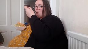 BBW SSBBW stuffing belly fish and chips