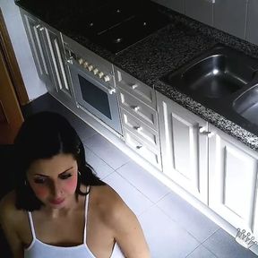 MILF films herself banging her plumber. She needed it!!!