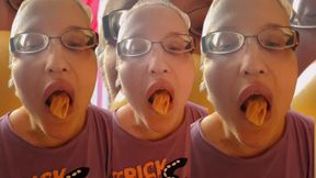 ASMR Bubble Gum  - ASMR, Bubble Gum Fetish, Eye Glasses Fetish, Lip Fetish