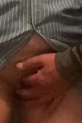 Rundom Slut Babe Gets Fingering From Old Man