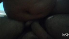 dando para o puto ele gozou e continuou metendo e gozou na minha boca de novo