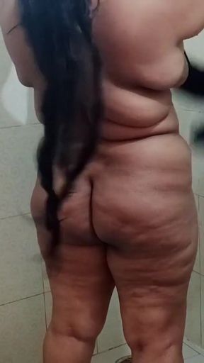 desi bathroom shower, Desi Step-sister Bathroom shower Mms   Clip 2