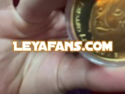Leya HODLs Doge up Her Ass