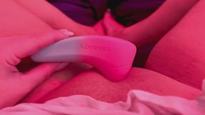 Tongue licking toy edging