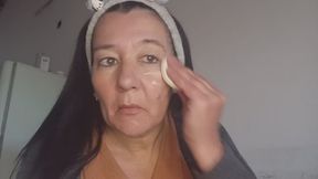 Make-up fetish