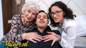 Natasha Ink initiated an elderly woman into their anal&#x1F44C; three-way extravaganza with an elderly granny's enthusiastic participation.