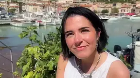 Ashley goes exploring with Marie... - Jacquie et Michel TV